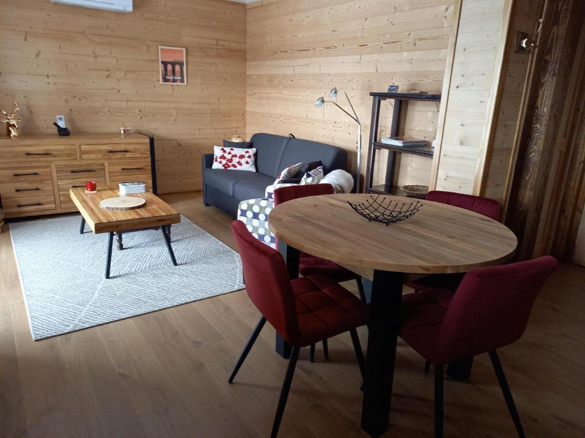Eco-Logis Des Cabris Apartment Font-Romeu-Odeillo-Via ภายนอก รูปภาพ