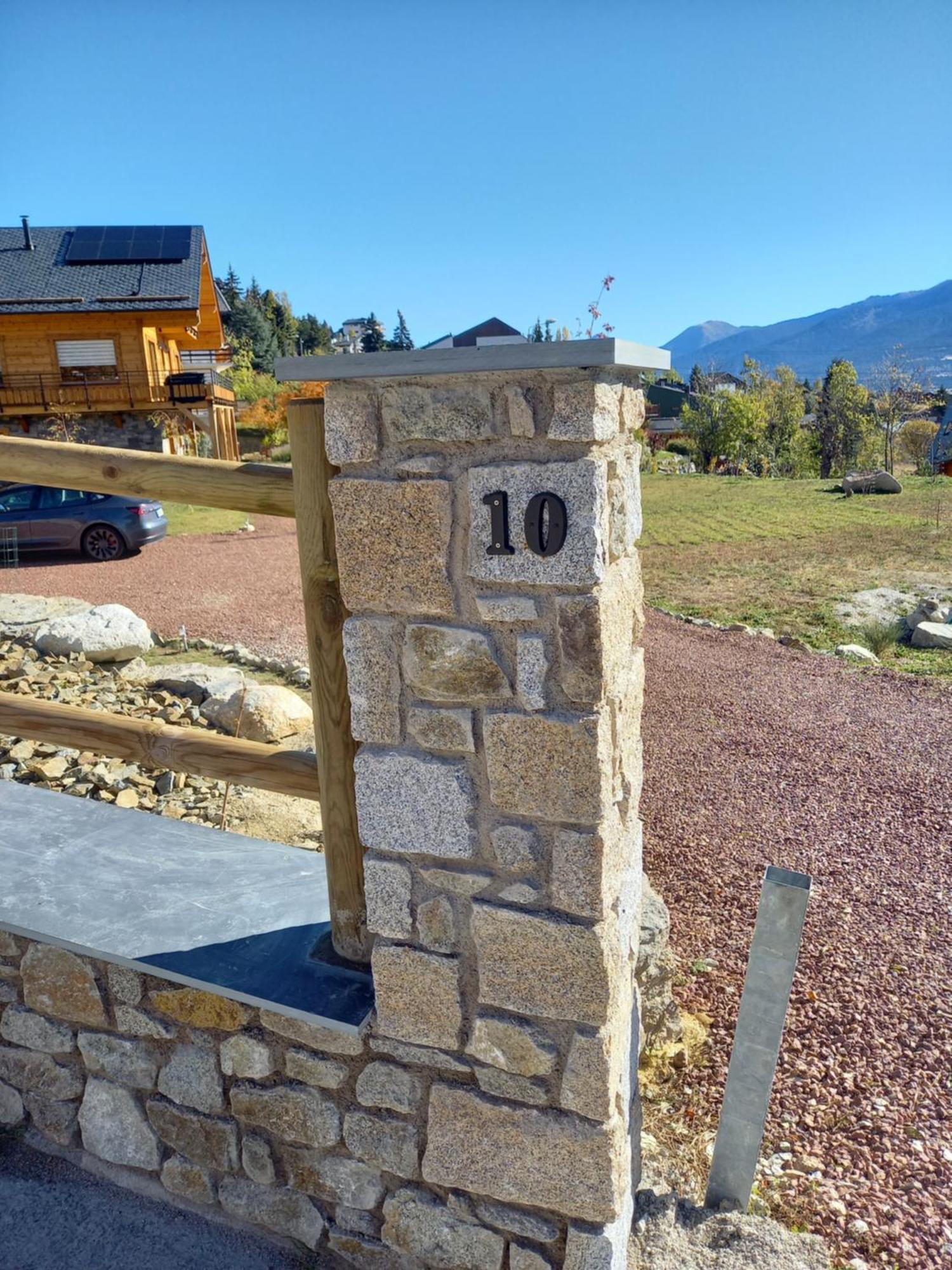 Eco-Logis Des Cabris Apartment Font-Romeu-Odeillo-Via ภายนอก รูปภาพ